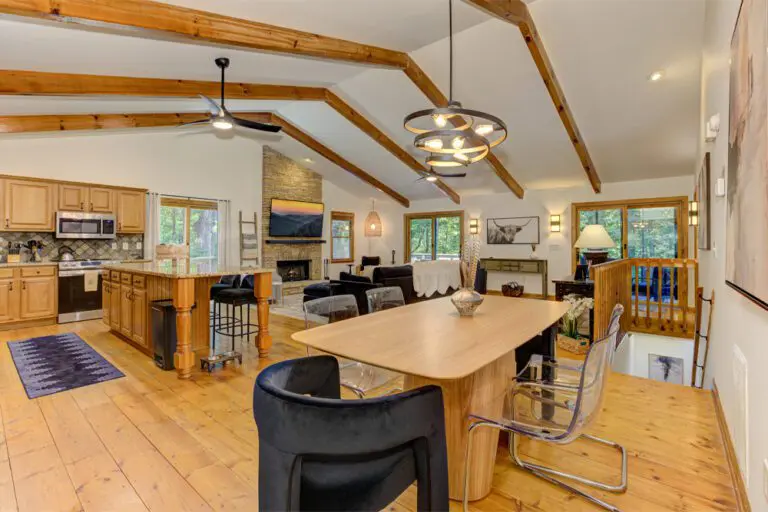 Big Canoe Modern Nomad Featured