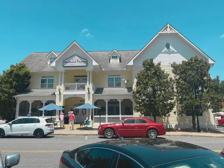 North GA Blogs - Best Places To Eat In Blue Ridge, GA - Featured