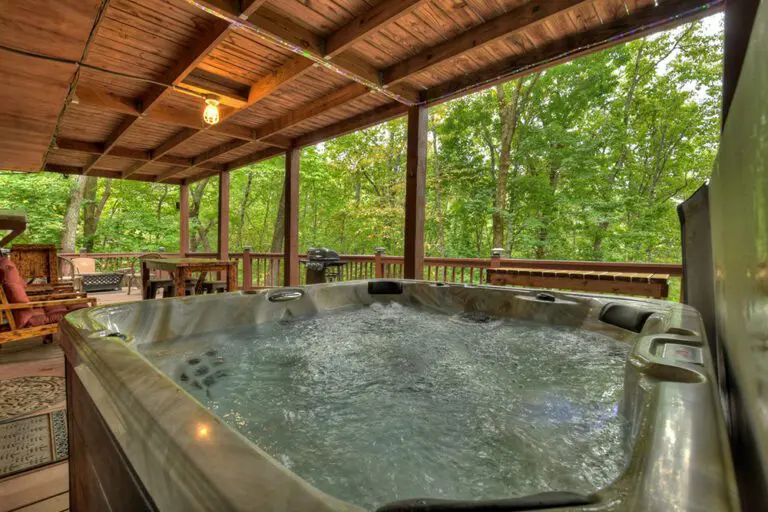 Blue Ridge - Mama Bear's Hideaway - Featured