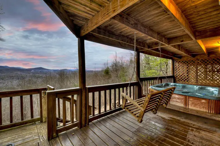 Brown Bear Bungalow