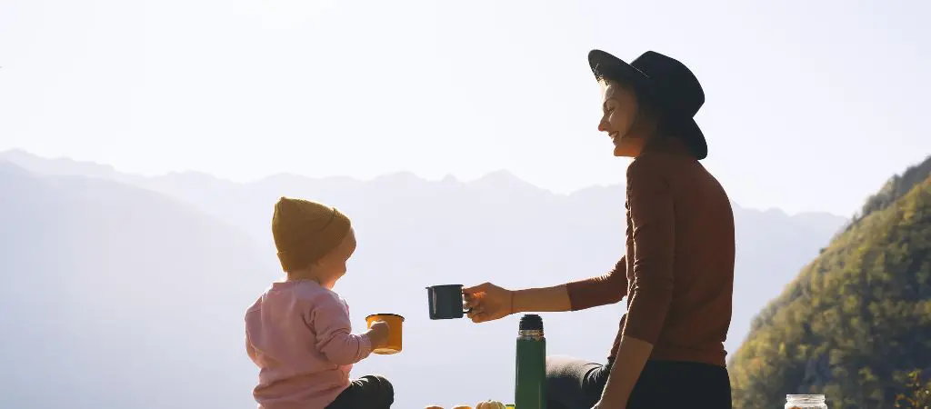 North GA Blogs - Celebrate Mother's Day in North Georgia - Banner
