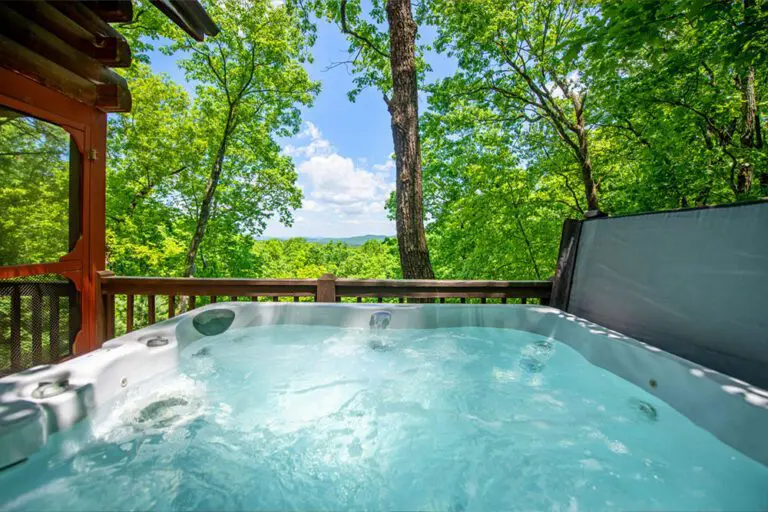 Hilltop Hideaway