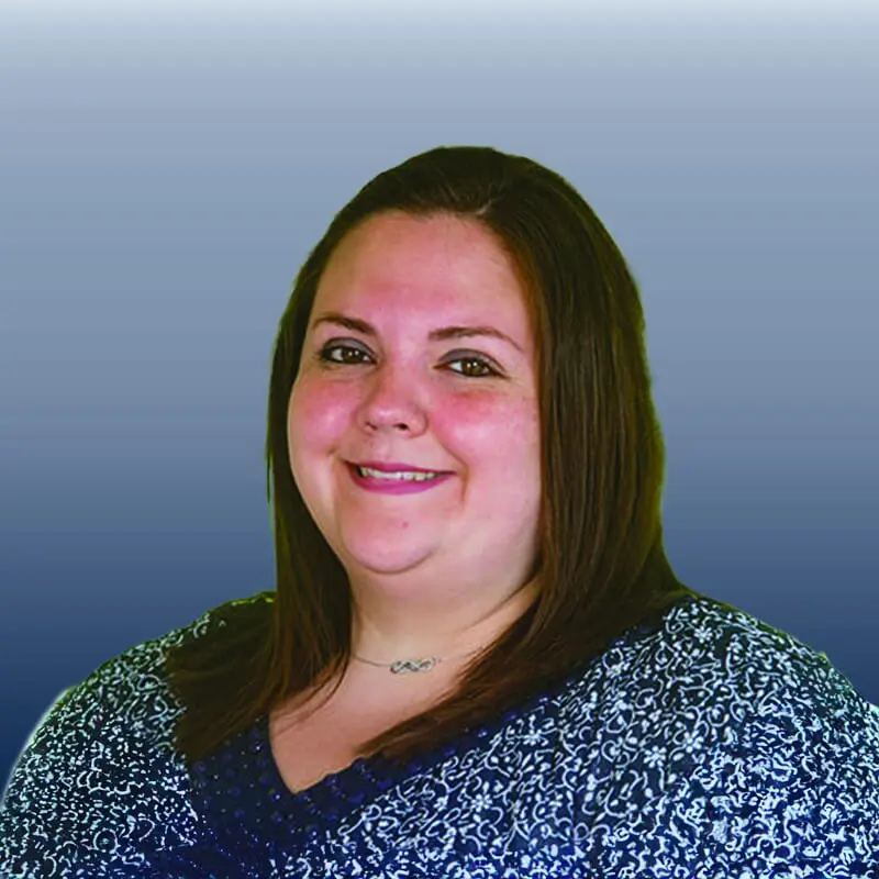 Headshot of Allyson, the Director of Finance for Georgia Cabins for YOU.