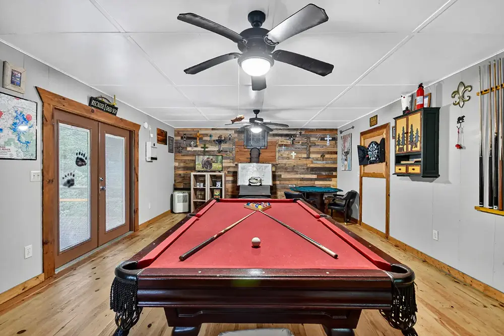 Blue Ridge - Cowboy Cabin - Featured