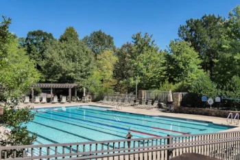 Cabins with Pools
