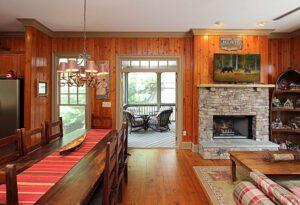 ga-cfy-big-canoe-cabins-tippy-canoe-lodge-living-room-1