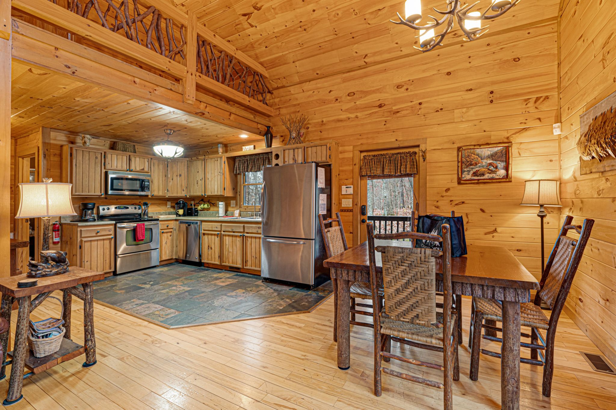 Blue Ridge GA Cabins - Mountain Therapy | Georgia Cabins For You