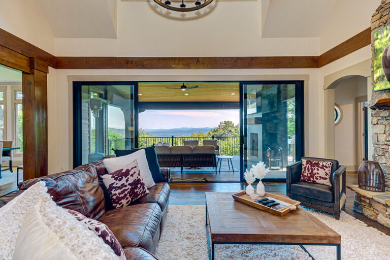 Big Canoe - Moon Shine - Featured