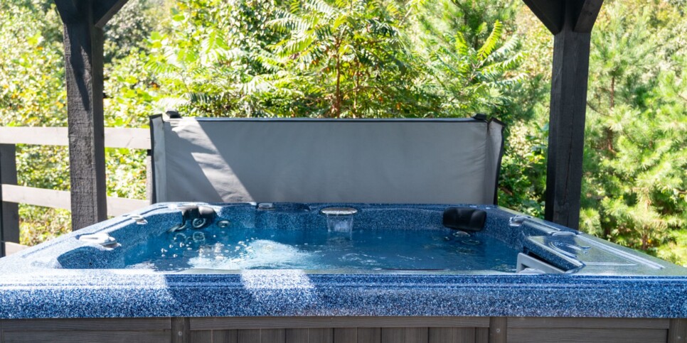 Blue Ridge Cabin - Toccoa River Mist - Exterior