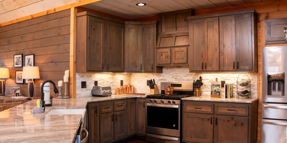 Blue Ridge Cabin - Toccoa River Mist - Kitchen