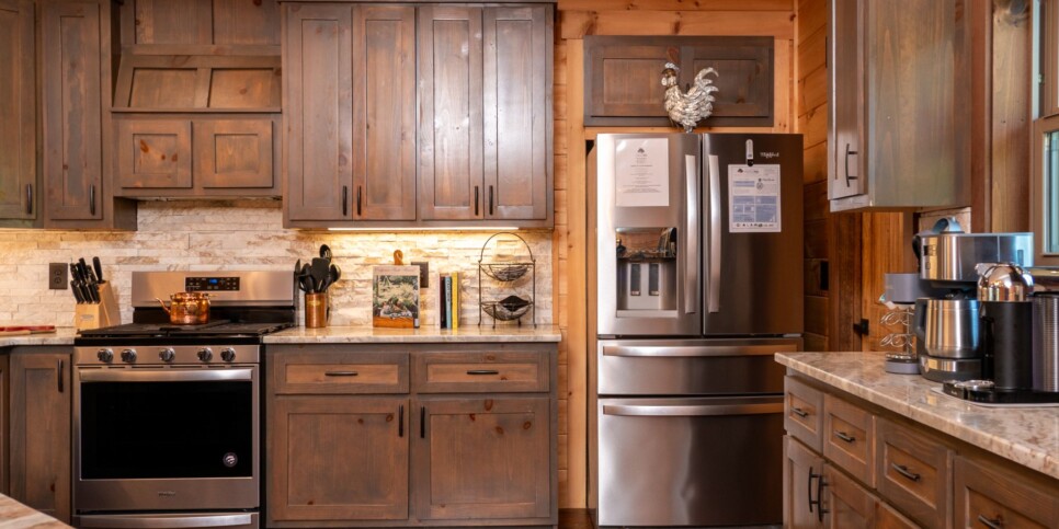 Blue Ridge Cabin - Toccoa River Mist - Kitchen