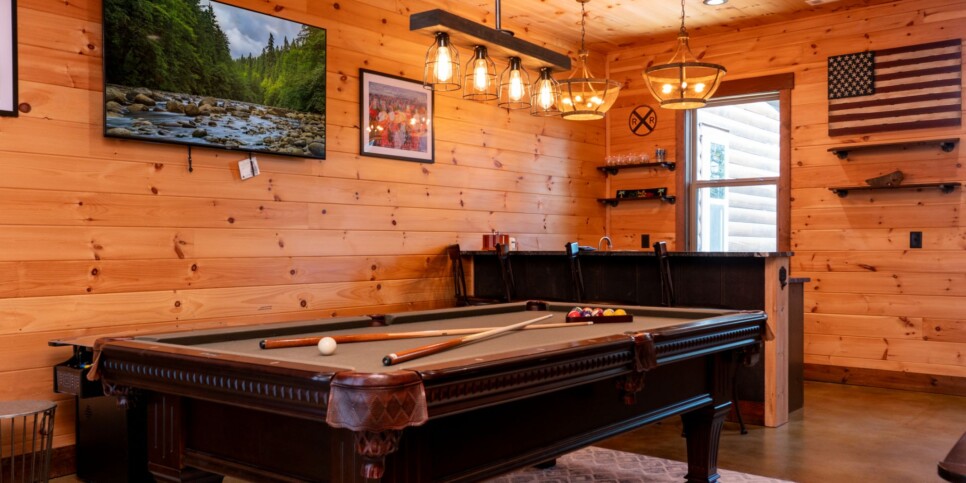 Blue Ridge Cabin - Toccoa River Mist - Rec Room