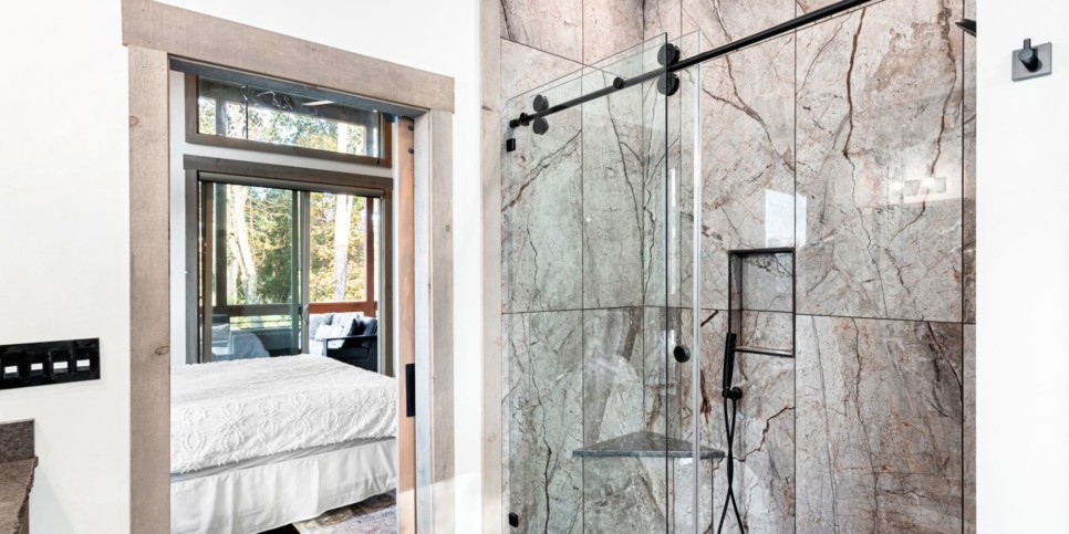 Blue Ridge Cabin - Modern River Retreat - Bathroom