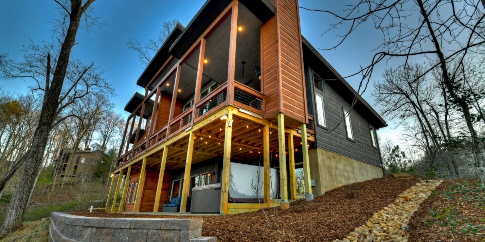 Blue Ridge - Modern River Retreat - Exterior