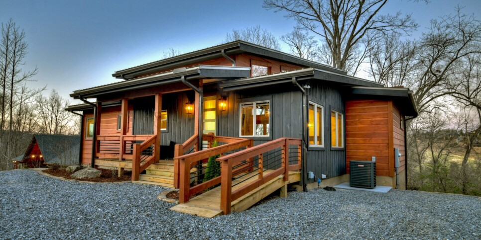 Blue Ridge - Modern River Retreat - Exterior