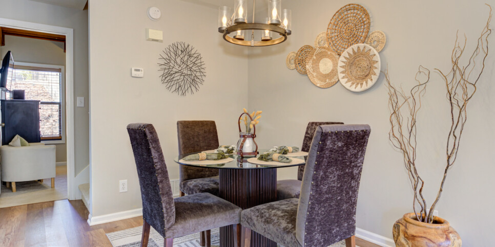 big canoe laughing fox living room