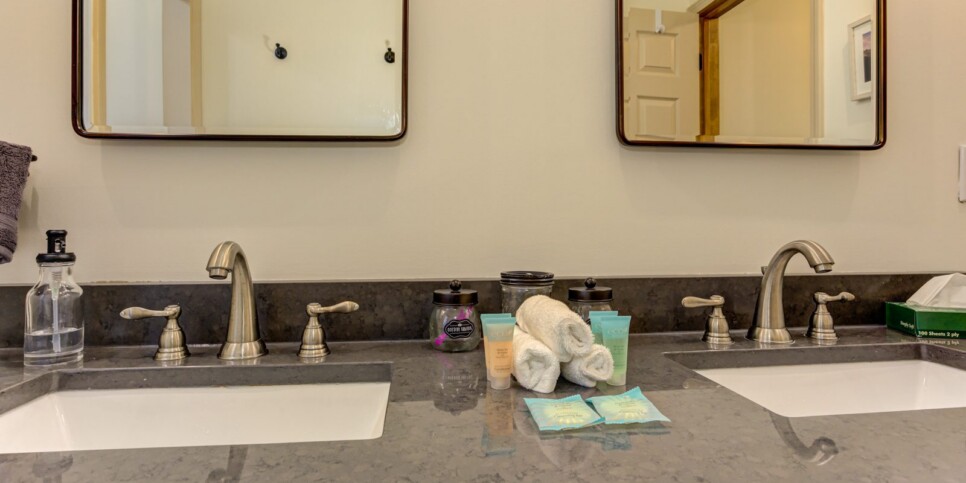 Big Canoe Modern Nomad Bathroom