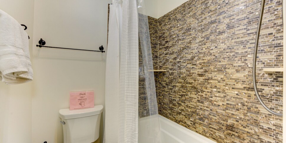 Big Canoe Modern Nomad Bathroom