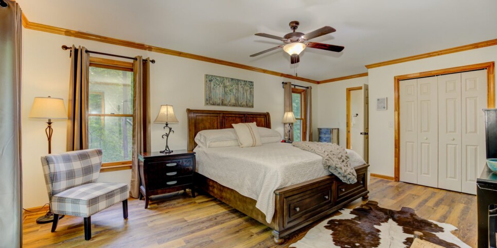 Big Canoe Modern Nomad Bedroom