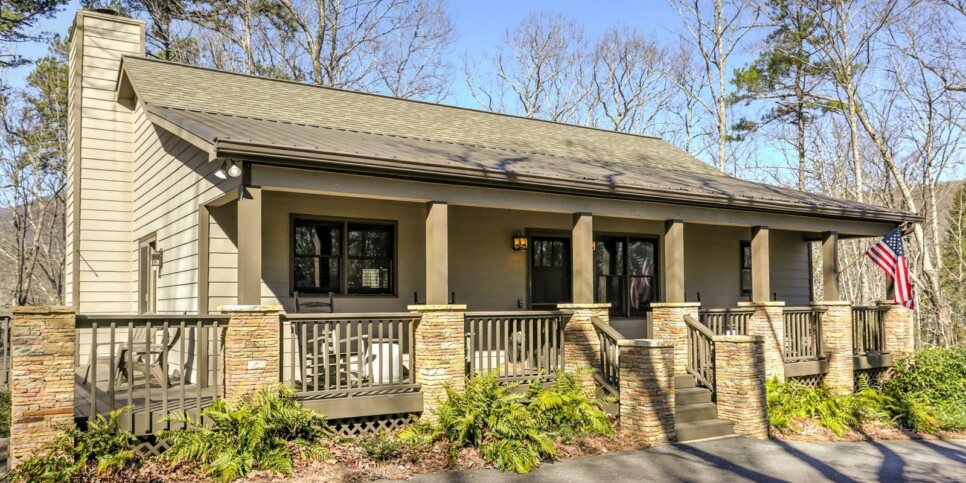 Big Canoe Modern Nomad Exterior
