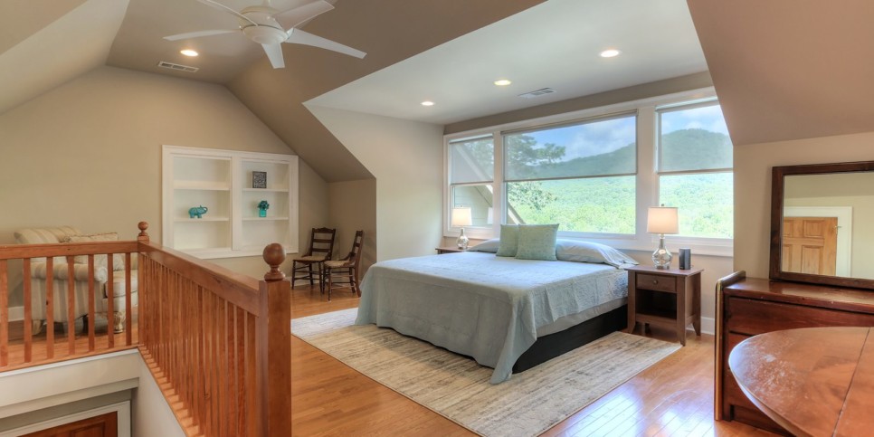Big Canoe - Field of Stars - Bedroom