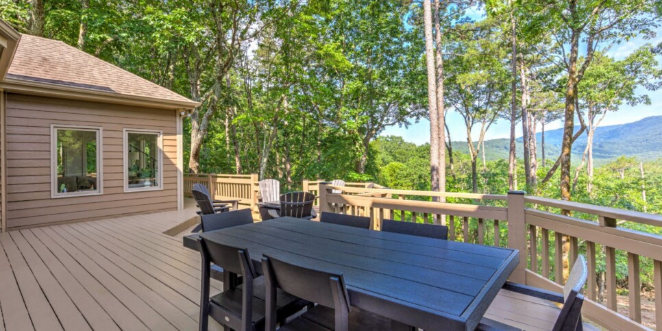 Big Canoe - Hillside Manor - Exterior