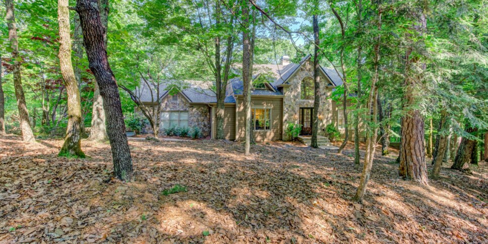 Big Canoe - Hillside Manor - Exterior