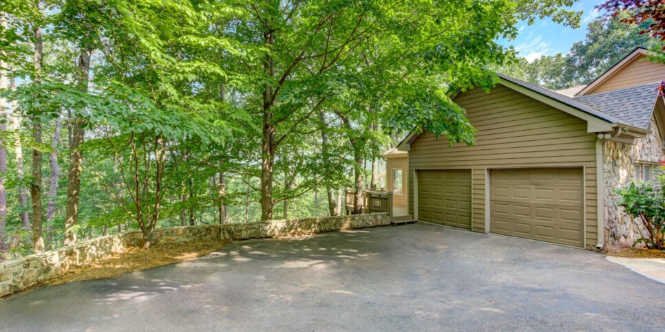 Big Canoe - Hillside Manor - Exterior