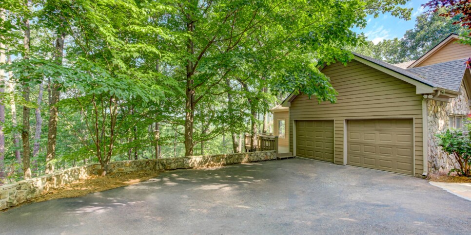 Big Canoe - Hillside Manor - Exterior