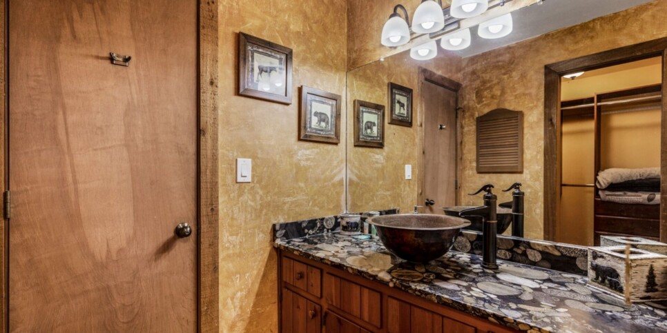 Big Canoe - Canoe Believe It - Bathroom