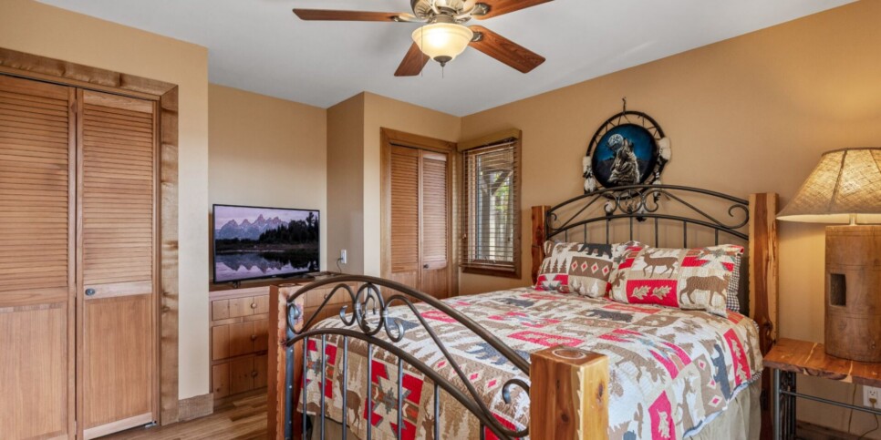 Big Canoe - Canoe Believe It - Bedroom