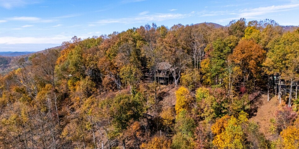 Big Canoe - Canoe Believe It - Exterior