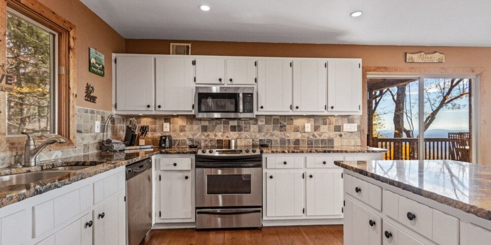Big Canoe - Canoe Believe It - Kitchen