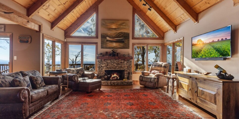 Big Canoe - Canoe Believe It - Living Room
