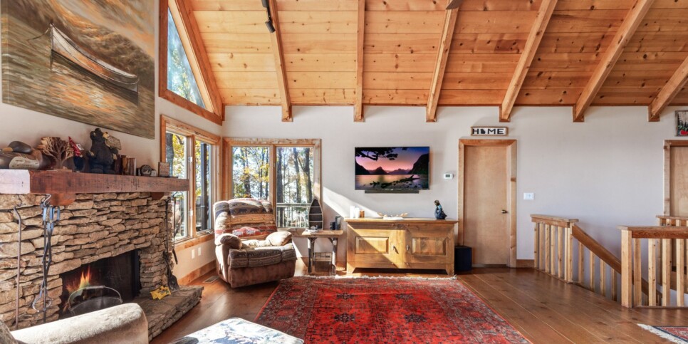 Big Canoe - Canoe Believe It - Living Room