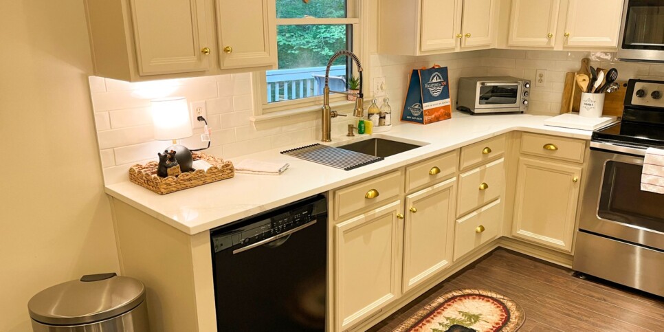 Big Canoe - Deer View Retreat - Kitchen