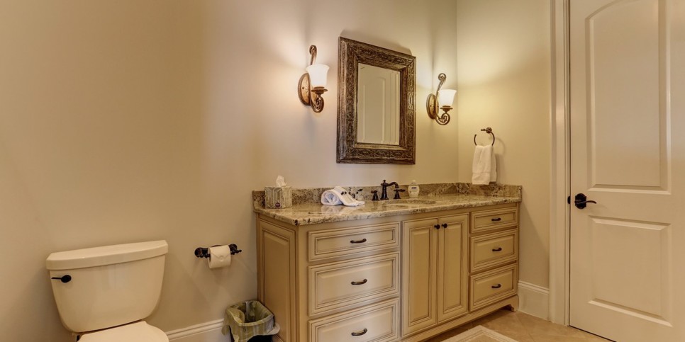 ga-cfy-big-canoe-cabin-mountainview-bathroom-8