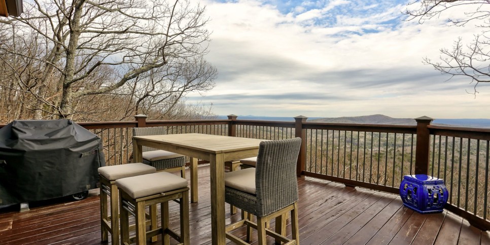 ga-cfy-big-canoe-cabin-mountainview-bedroom-19