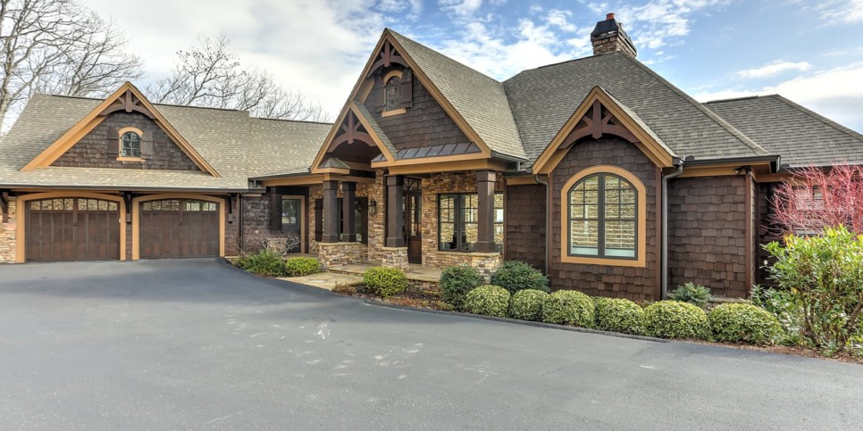 ga-cfy-big-canoe-cabin-mountainview-exterior-10