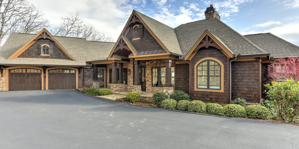 ga-cfy-big-canoe-cabin-mountainview-exterior-10
