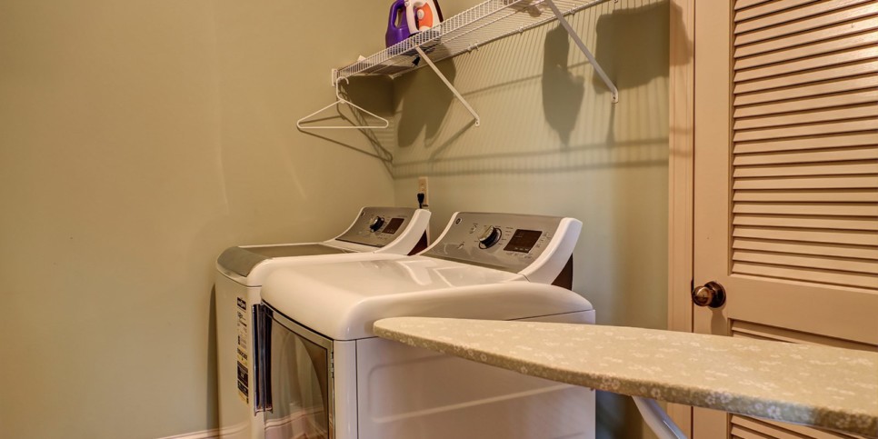 ga-cfy-big-canoe-cabin-sunrise-ridge-bathroom-10