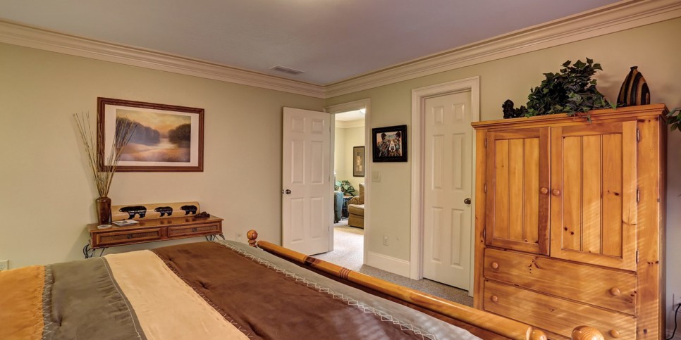 ga-cfy-big-canoe-cabin-sunrise-ridge-bedroom-8