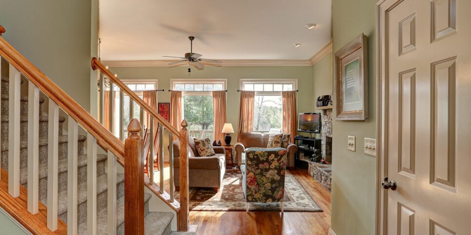 ga-cfy-big-canoe-cabin-sunrise-ridge-living-room-1
