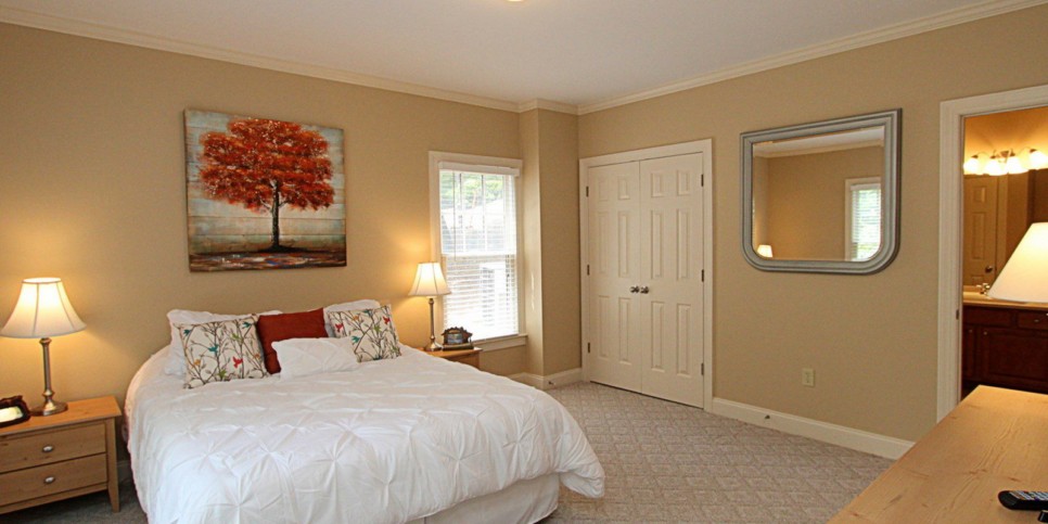 ga-cfy-big-canoe-cabins-tippy-canoe-lodge-bedroom-5