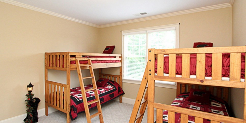 ga-cfy-big-canoe-cabins-tippy-canoe-lodge-bedroom-7