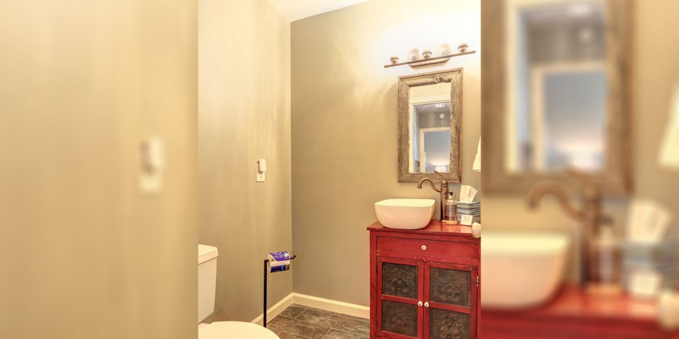 ga-cfy-big-canoe-cabins-vista-haven-bathroom-1