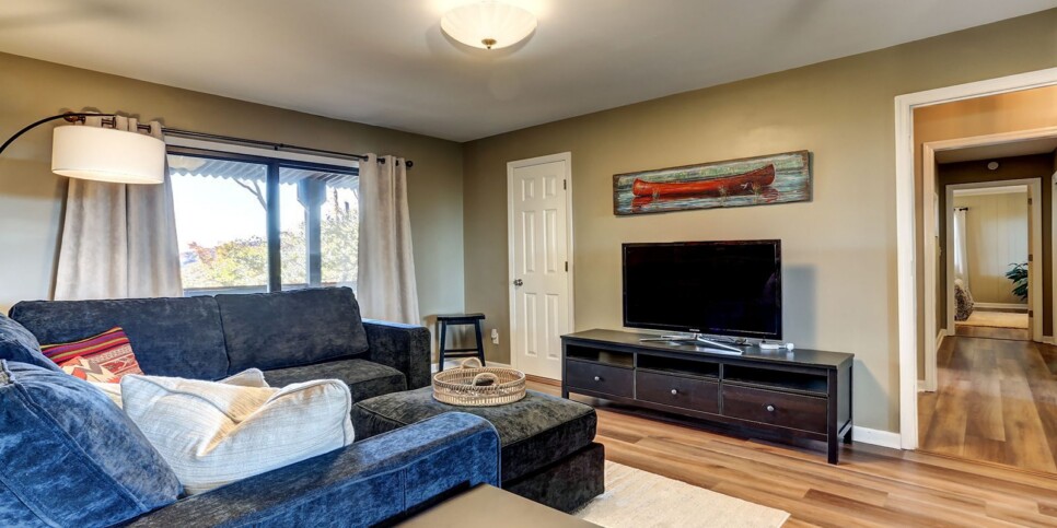 ga-cfy-big-canoe-cabins-vista-haven-family-room-2