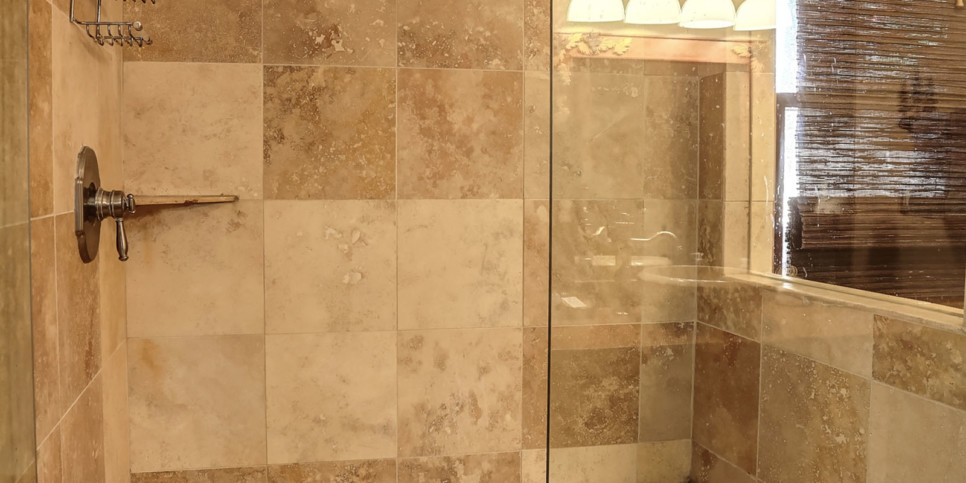 ga-cfy-big-canoe-wine down cottage-bathroom-3