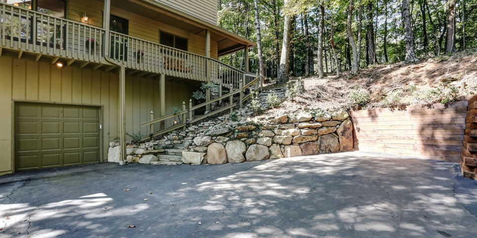 ga-cfy-big-canoe-wine down cottage-exterior-7