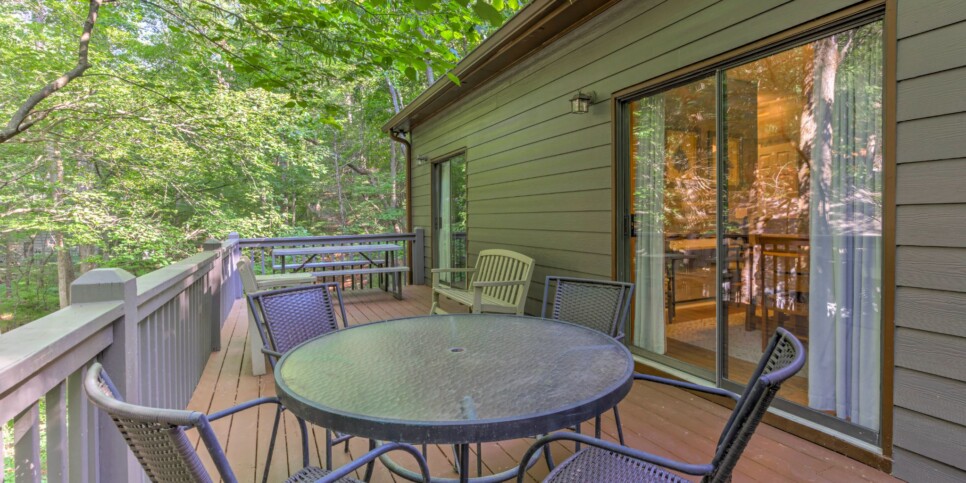 Big Canoe - Hibernation Station - Exterior